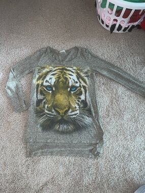 Misia Gray Sweater with Yellow Tiger Face and Blue Eyes Accent